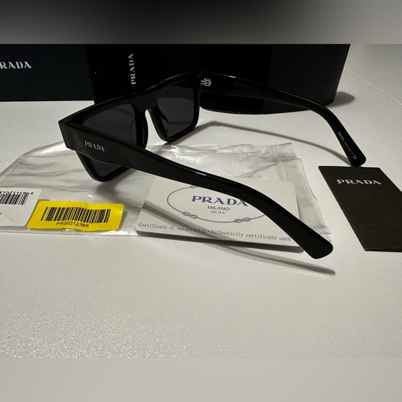Prada Symbole Men’s Black Sunglasses Shades Brand New with Box - Picture 5 of 11